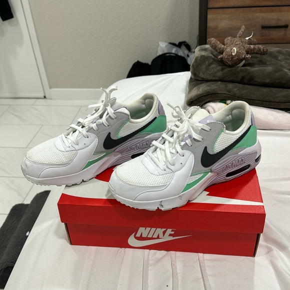 Nike Shoes - Willing to negotiate price.